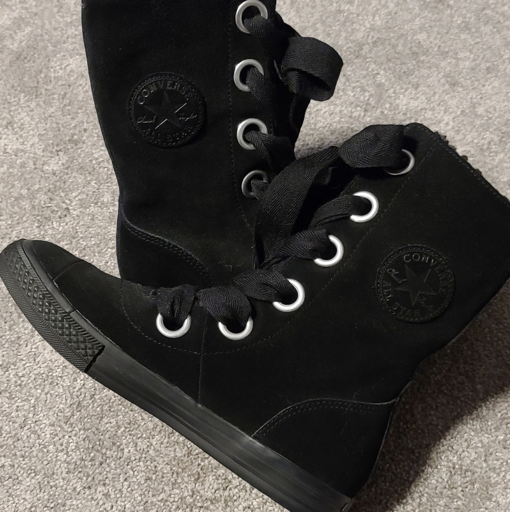 Converse tall shoes